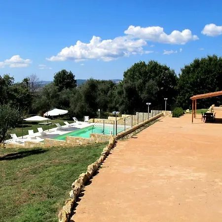 Saturnia - Piscina Privata - 9' Dalle Terme Capanne