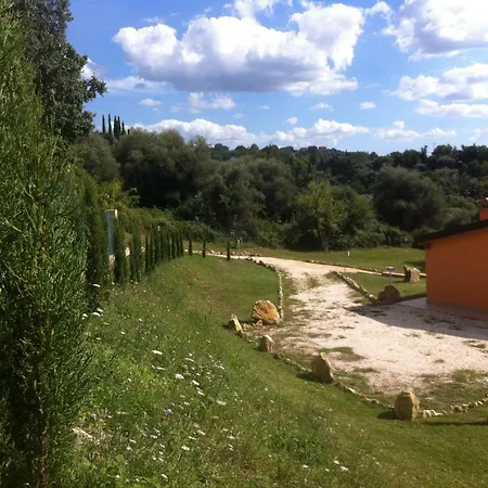 Saturnia * Capanne