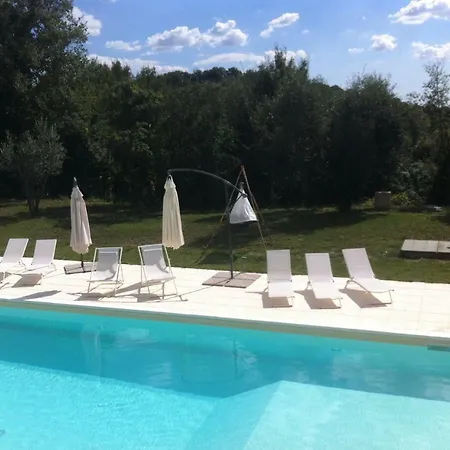 Saturnia - Piscina Privata - 9' Dalle Terme